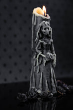 Load image into Gallery viewer, Corpse Bride Inspired Beeswax Candle