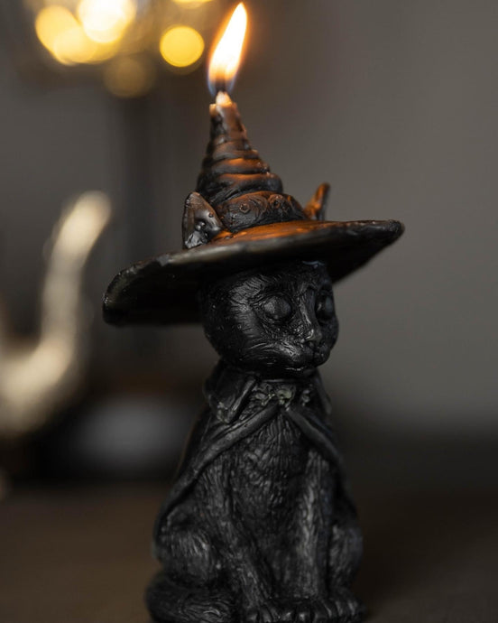 Witch Cat Beeswax Cadle